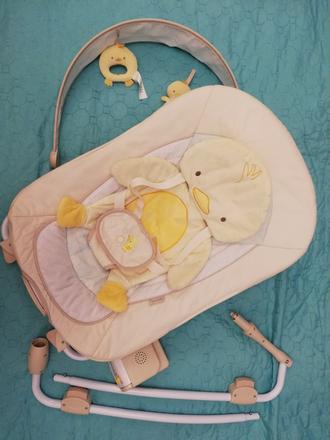 Ingenuity vibrujuce lehatko s melodiou, 