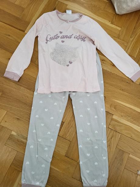 Bavlnene pyzamo, 128