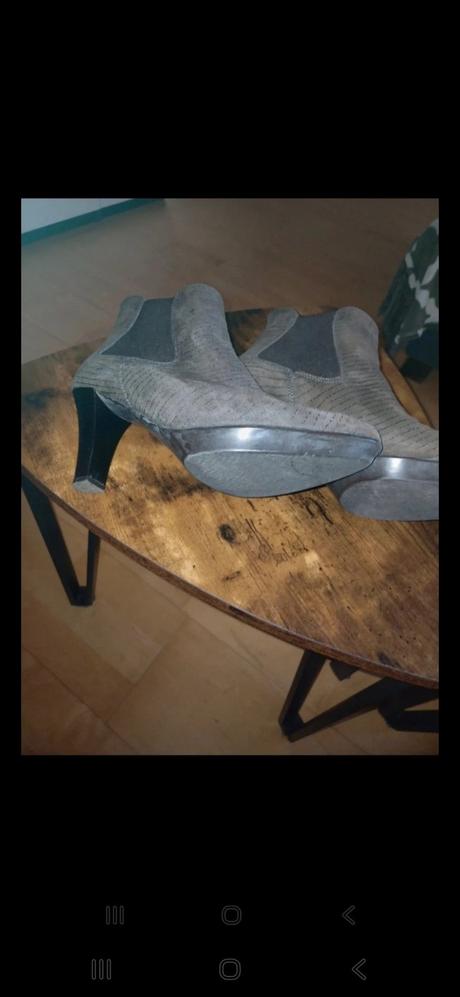 Kožené clenkove čižmičky, 38