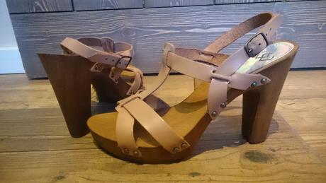 Nádherné kožené dreváky - ako nové, 40