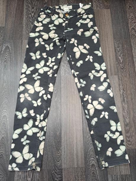 Motylikove nohavice, l.o.g.g.,140
