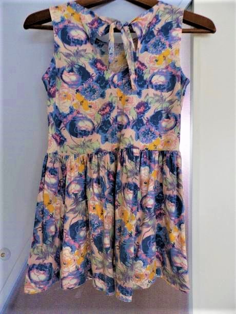 Tričkové šaty, 128