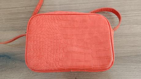 Kabelka, stradivarius