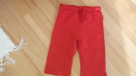 Červeny tepláčik, h&m,74