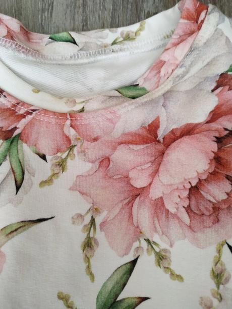 Šaty slávnostné, 110