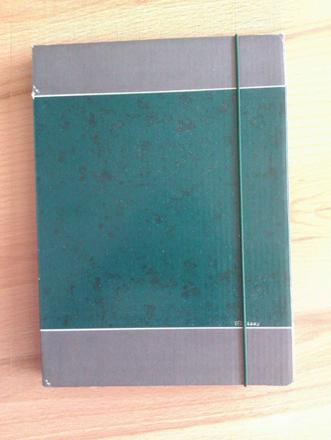 Tvrdý obal na malé zošity,