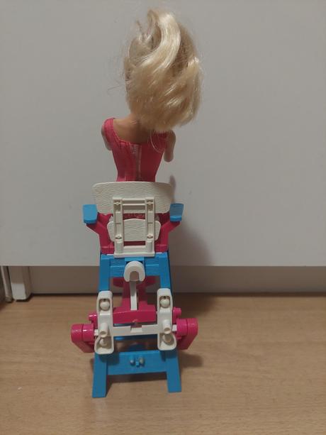 Barbie plavcicka,