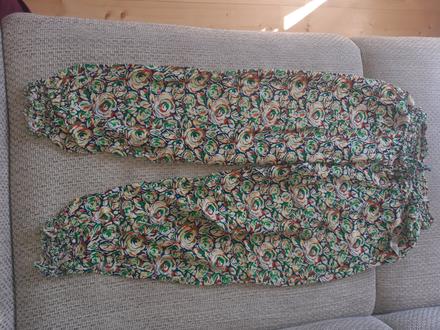 Dievčenské trištvrťáky, grace,164