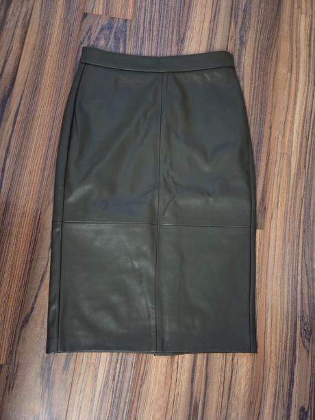 Ķoženková sukňa, reserved,s