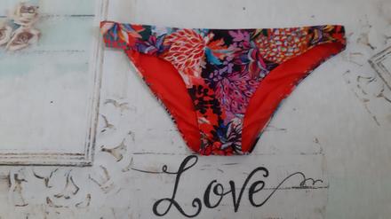 Plavkove nohavicky, next,44