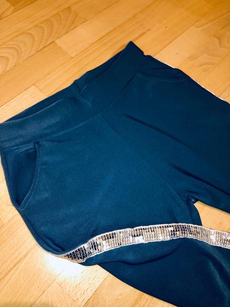 Komplet - mikina a teplaky, s