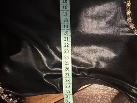 Dievčenské šaty, 128