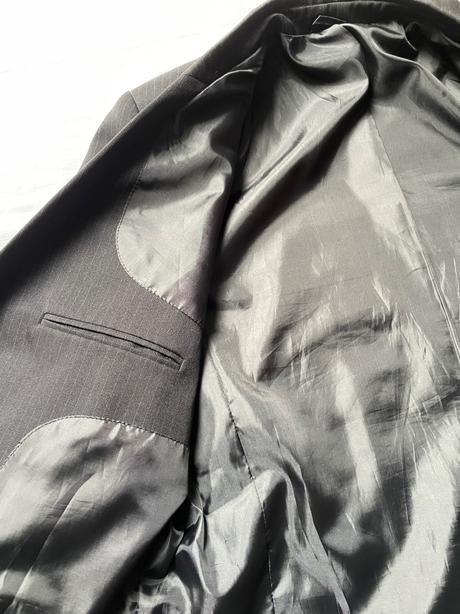 Čierne pánske sako s tenkým prúžkom l (52-54), l