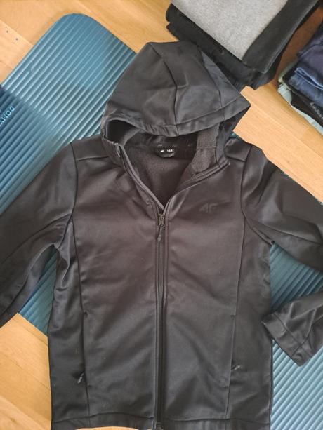 Softšelová bunda, 158