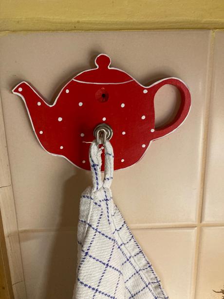 Drevený vešiak hand made, 