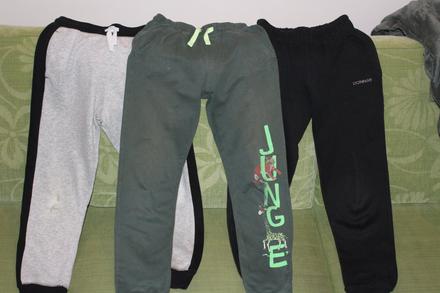 Tepláčiky 134/140, h&m,140