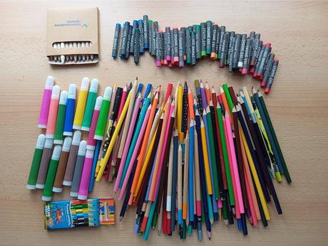 Farbičky, fixy a voskovky za poštovné, 