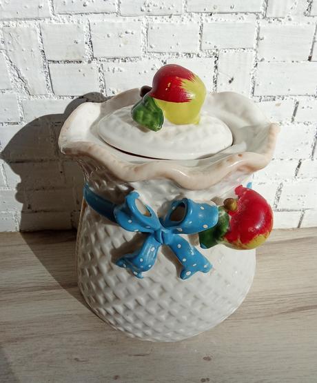 Trojsúprava s motívom ovocia na čaj,