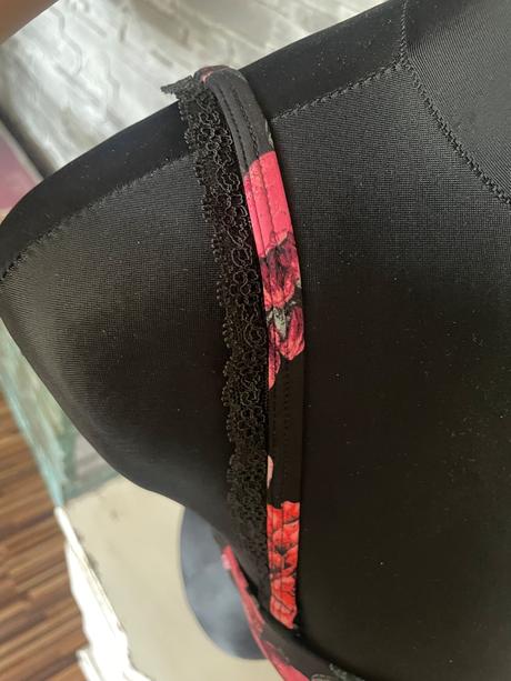 Posprsenka balconett, 75b