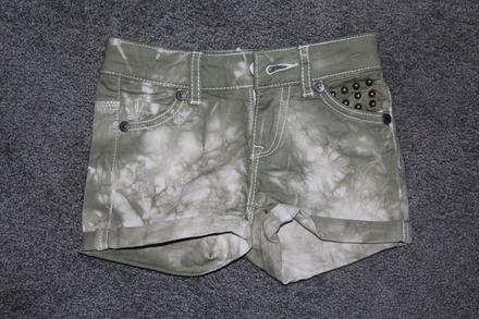 Kratasy, benetton,86