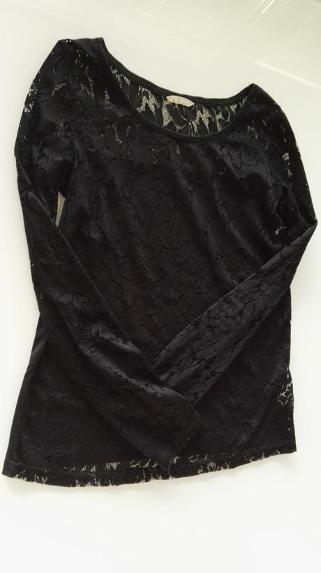 Dámske cipkovane  tričko s, s