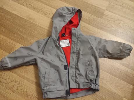 Bunda do dažďa, 92