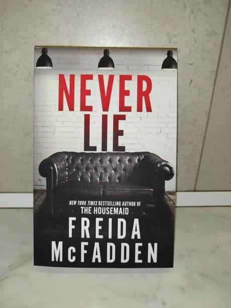 Freida mcfadden - never lie, 