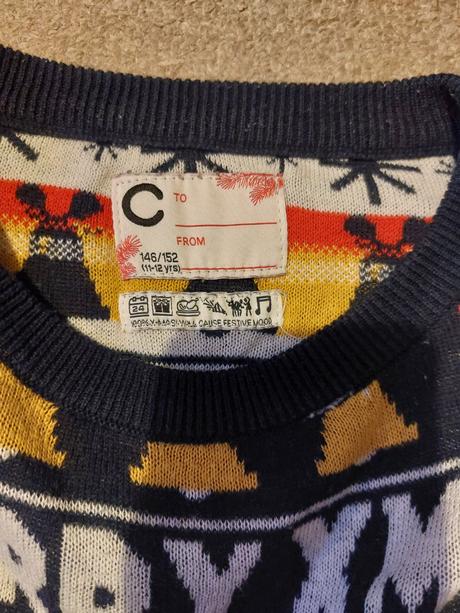 Vianočný svetrik vel.152, 158