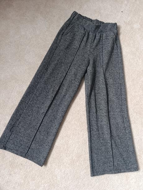 Široké nohavice, reserved,140
