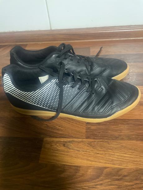 Tenisky 41 sedí 39/40, 39