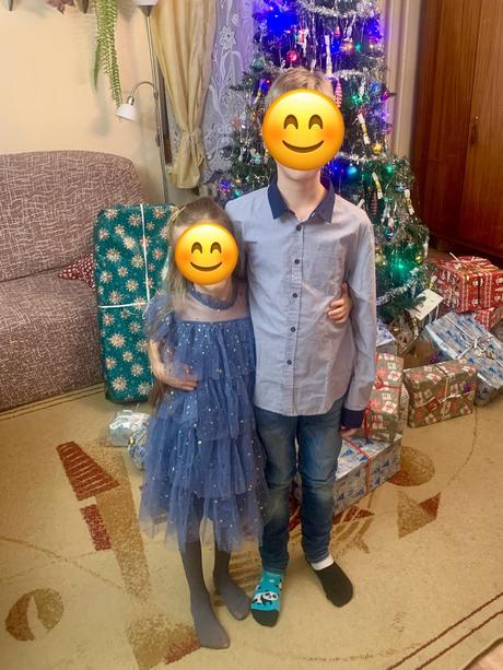 Slávnostné šaty, 122