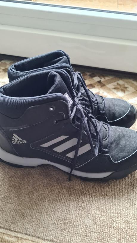 Prechodne topanky, adidas,39