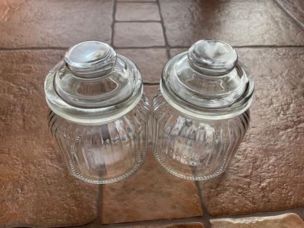Sklenené dozicky na čaj, koreniny,