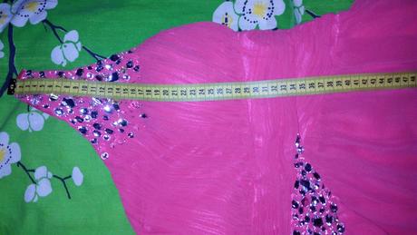 Šaty asymetrické, l