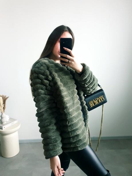 Khaki kožúšok l, l