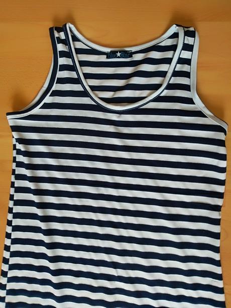 Námornícke šaty, m