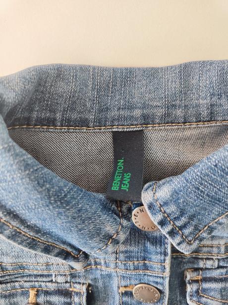 Riflova bunda, benetton,104