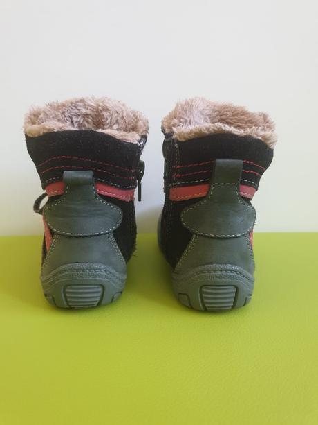 Šedo-čierne čižmy, protetika,20