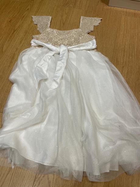 Saty slavnostne, monsoon,122