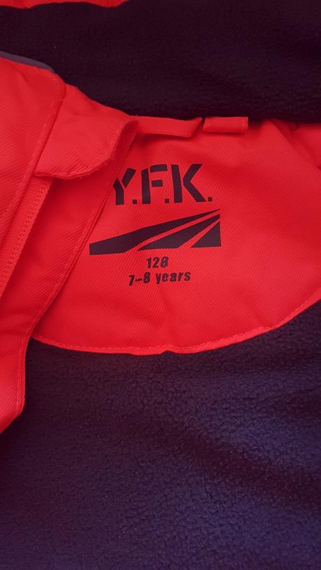 Predám dievč. lyžiarsku bundu a nohavice zn.yfk, 128