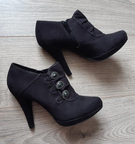 Kotnikove topanky, graceland,38