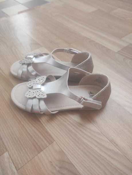 Sandále, 29