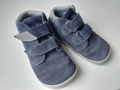 Beda lucas 29, beda,29