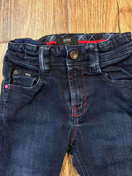 Štylove rifle, hugo boss,80