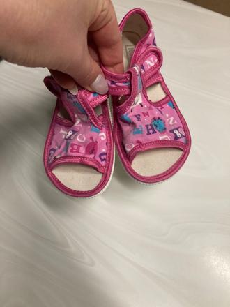 Papučky rak, rak,24