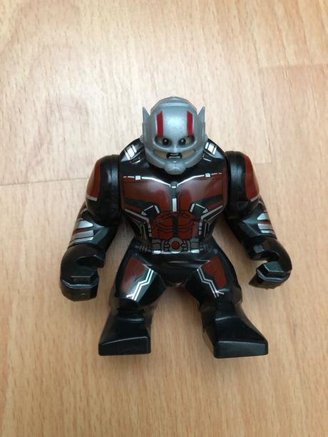 Akčná figúrka bojovník,