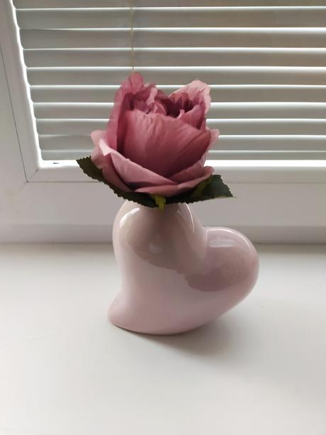 Váza v tvare srdca, 