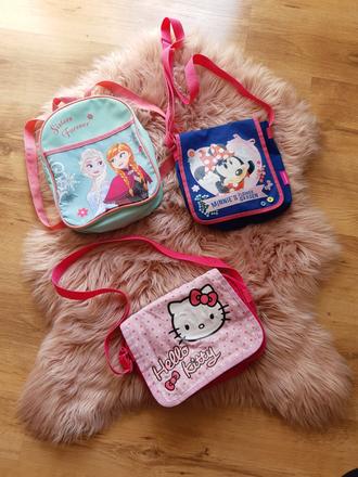 Kabelky a ruksacik, disney