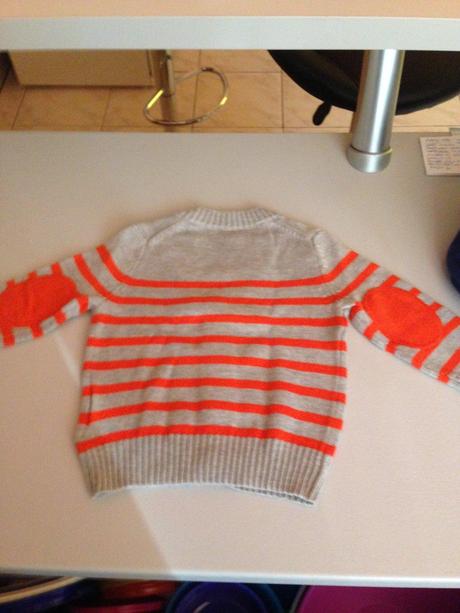 Nenoseny štýlový svetrík s visačkou, baby,74