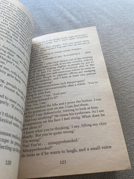 Sophie kinsella can you keep a secret,